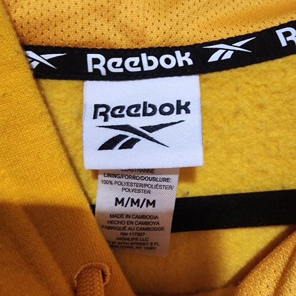 Men's Reebok hoodie never worn - Picture 2 of 4